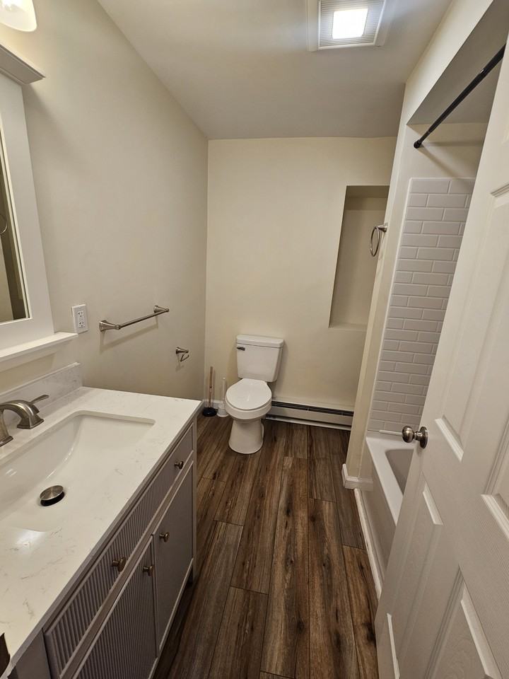 626 Rearn. Church Street - Photo 7 of 9