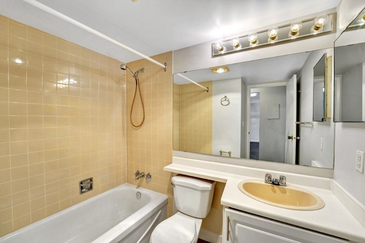 Fraser Place Apartments - Photo 4 of 11