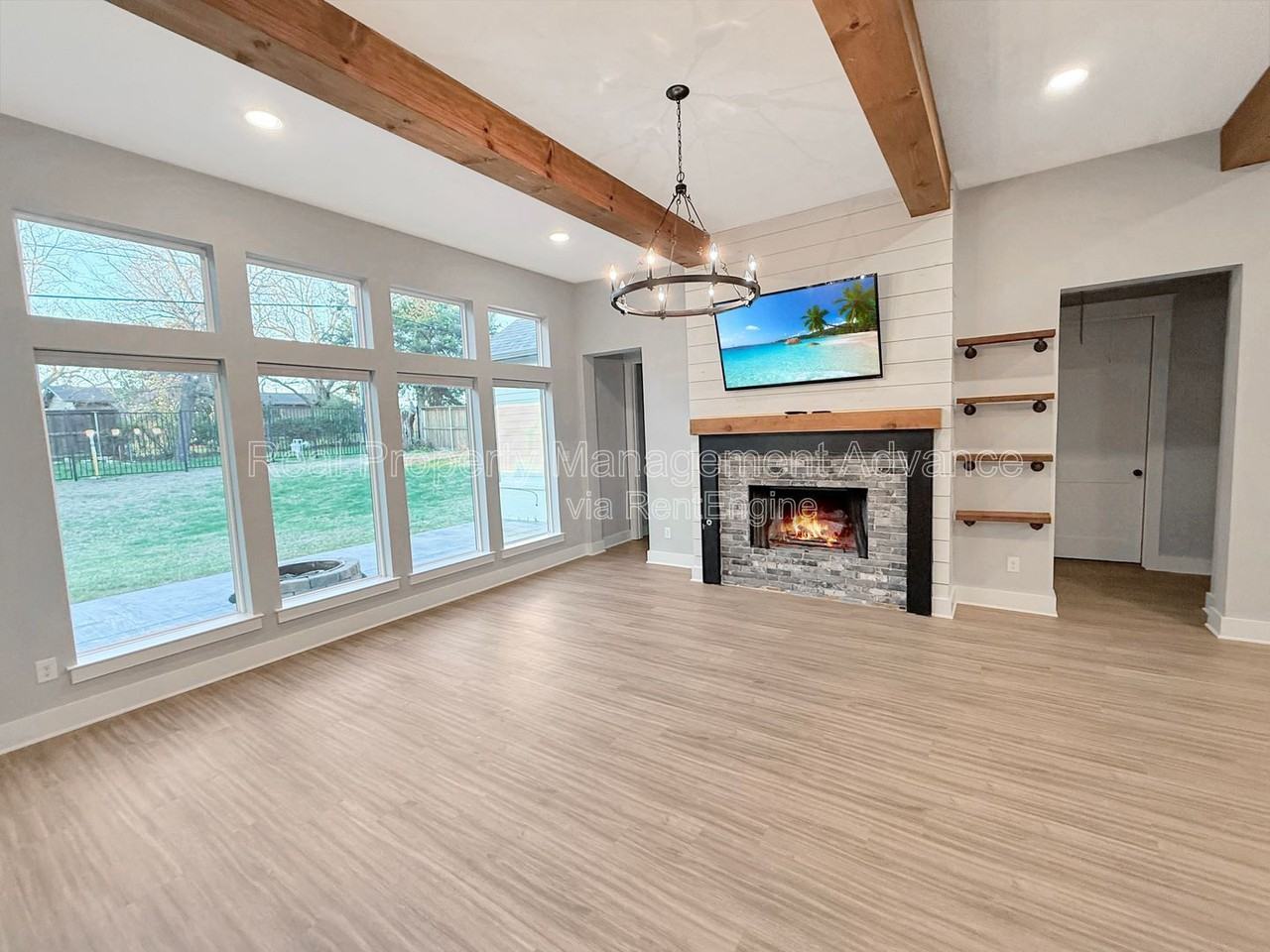 313 E 3rd St - Photo 6 of 29