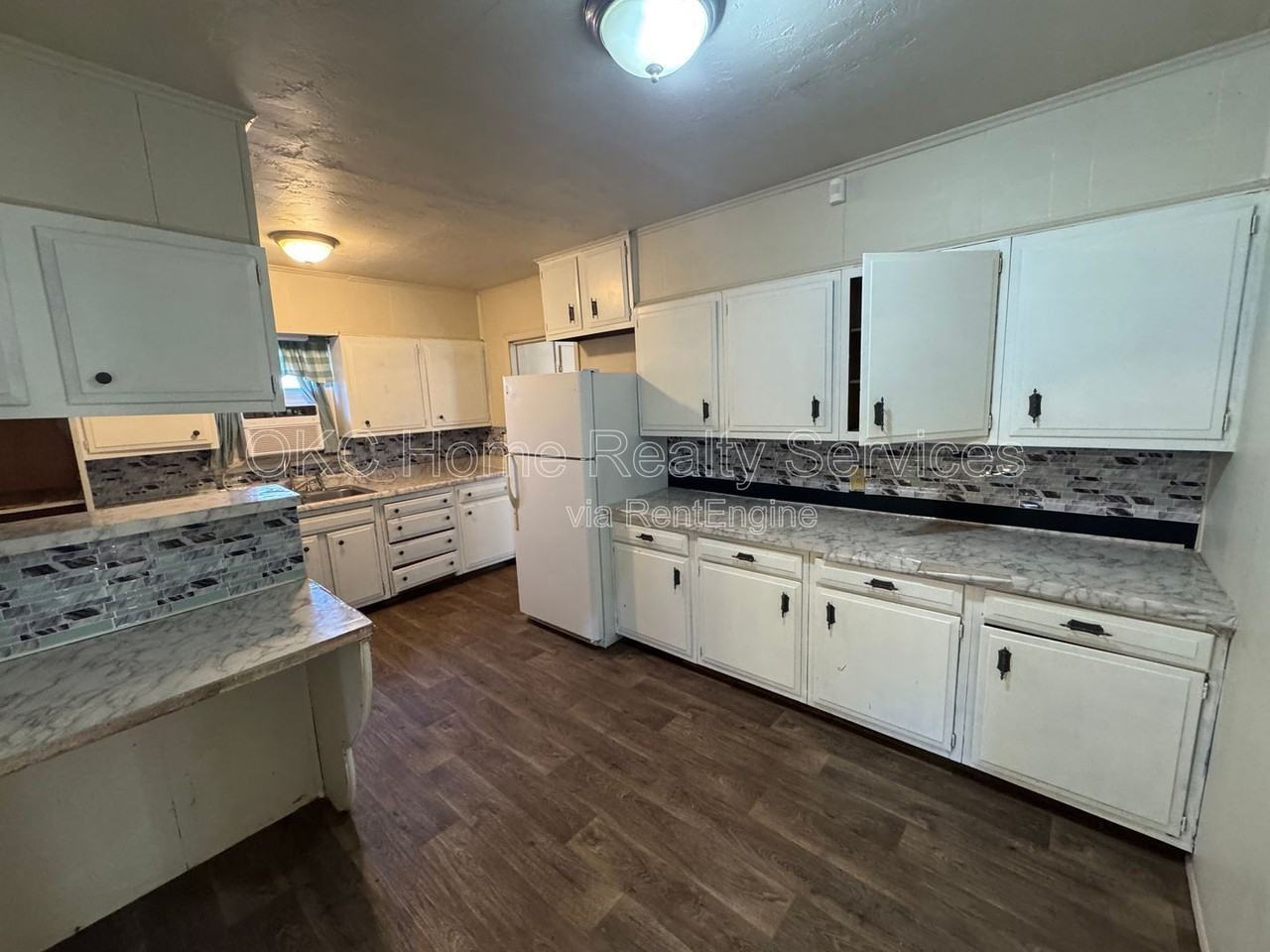 2148 N Stonewall Ave - Photo 7 of 12