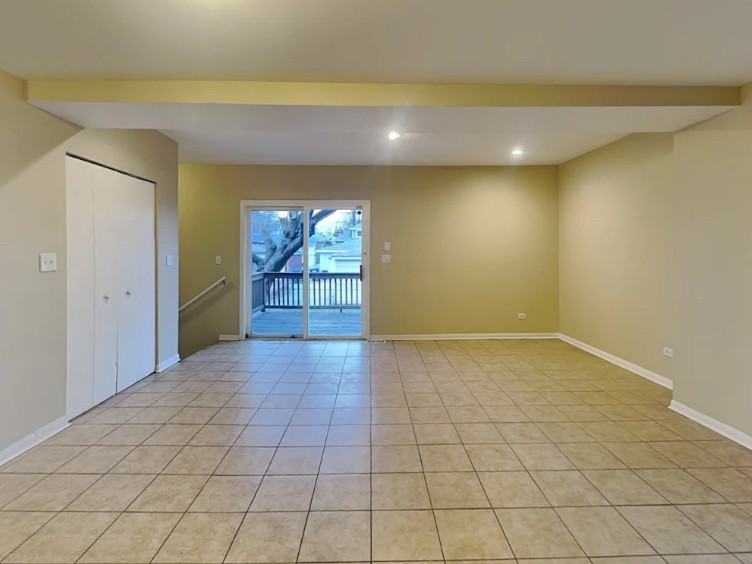 2728 Wesley Avenue - Photo 5 of 9