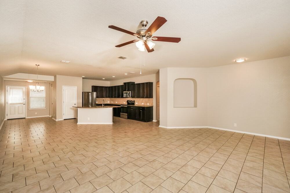 8850 Belgian Fls - Photo 4 of 16