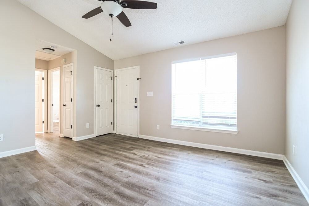4271 Barley St Sw - Photo 3 of 16