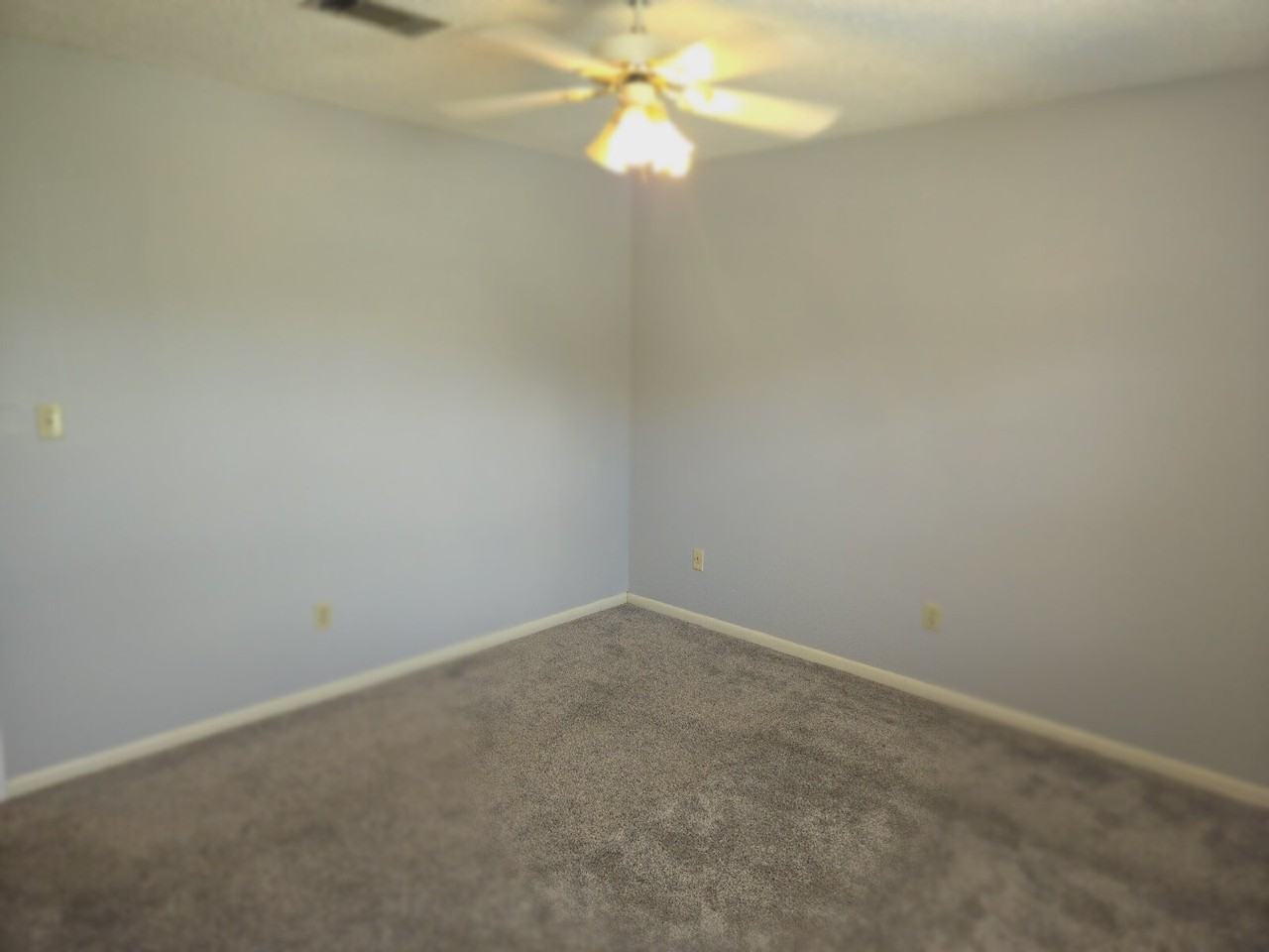 1040 Sable Dr #C - Photo 7 of 9