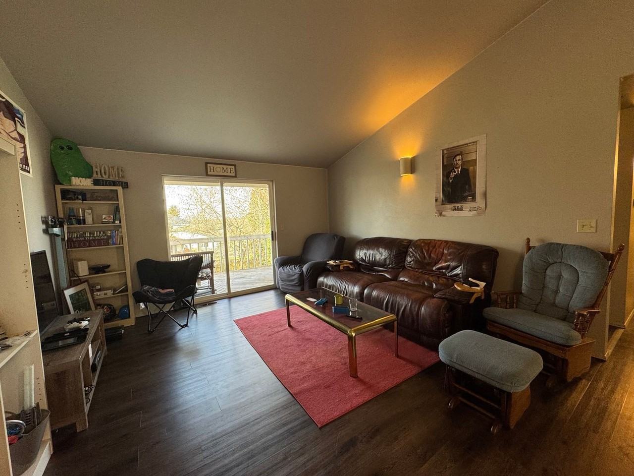 2217 Michigan St - Photo 2 of 11