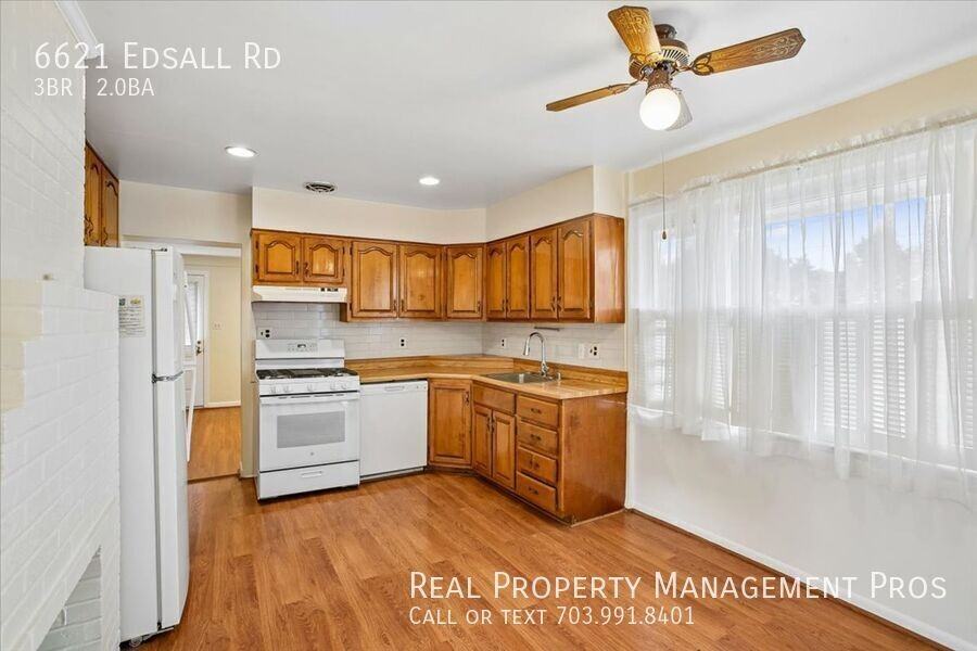 6621 Edsall Rd - Photo 7 of 41