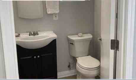 4276 Kenyon Ave - Photo 4 of 7