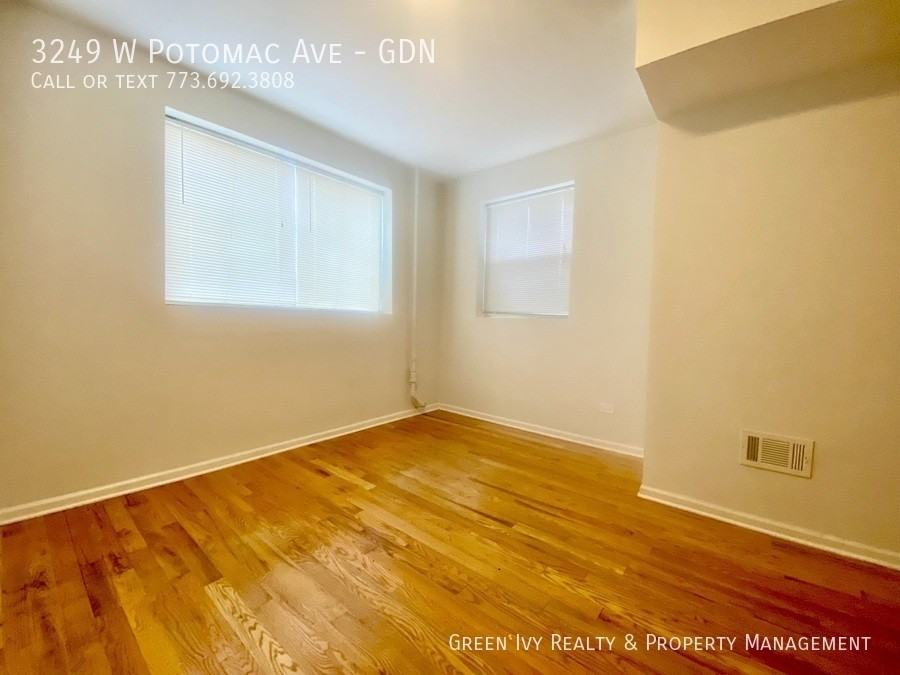 3249 W Potomac Ave #GDN - Photo 5 of 10