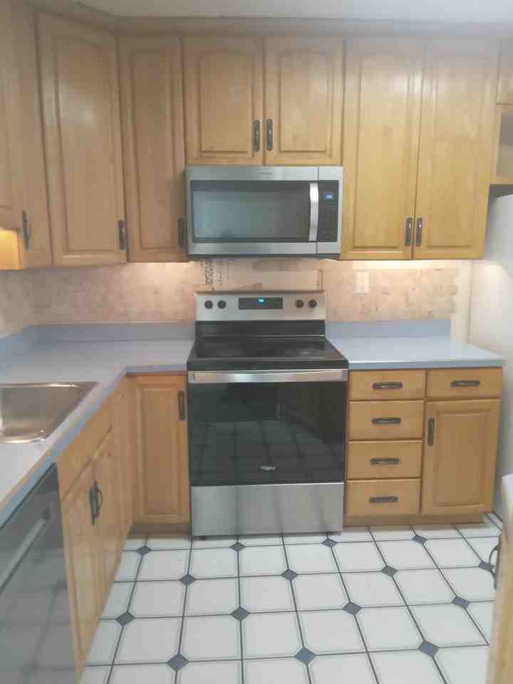 158 Woodstream Dr #158 - Photo 4 of 14