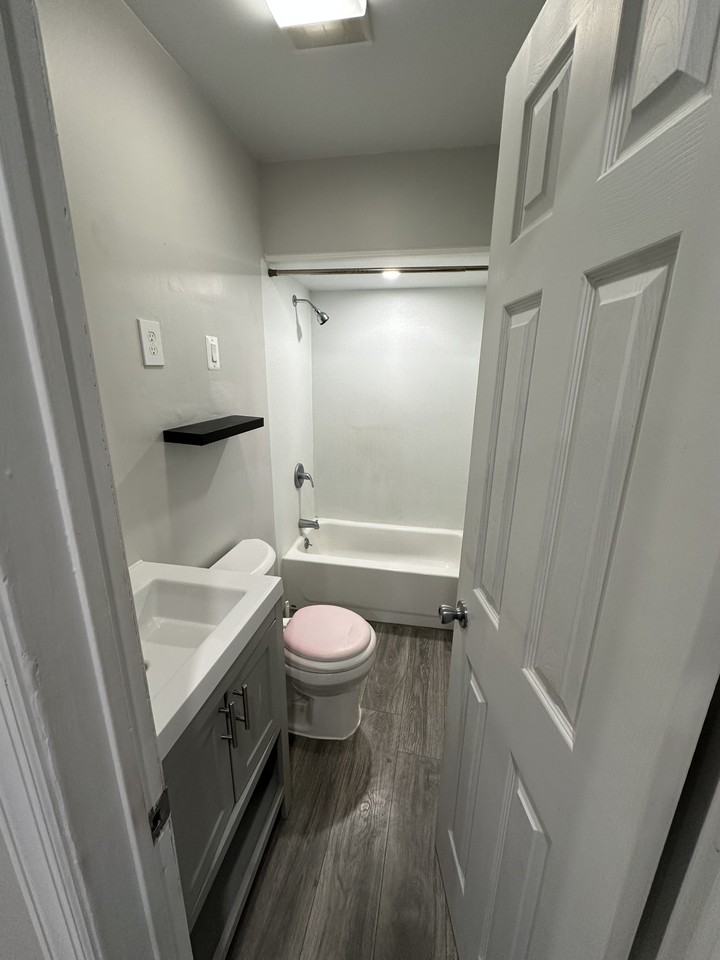 198 Edmund Ave #NA - Photo 6 of 9