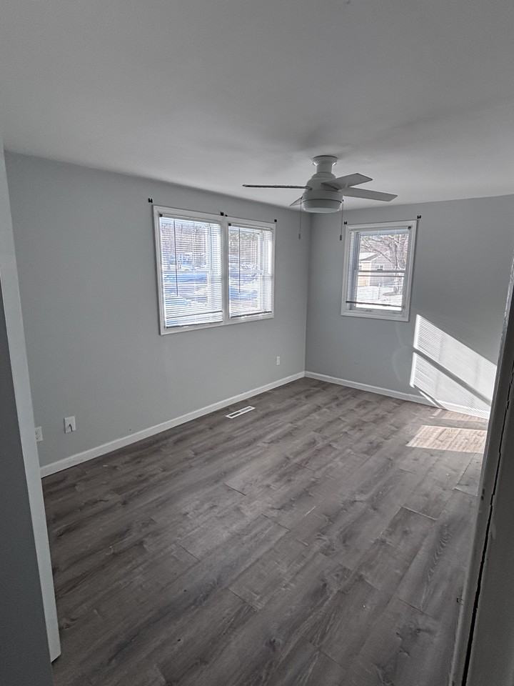 66 Douglas Dr #A - Photo 5 of 5