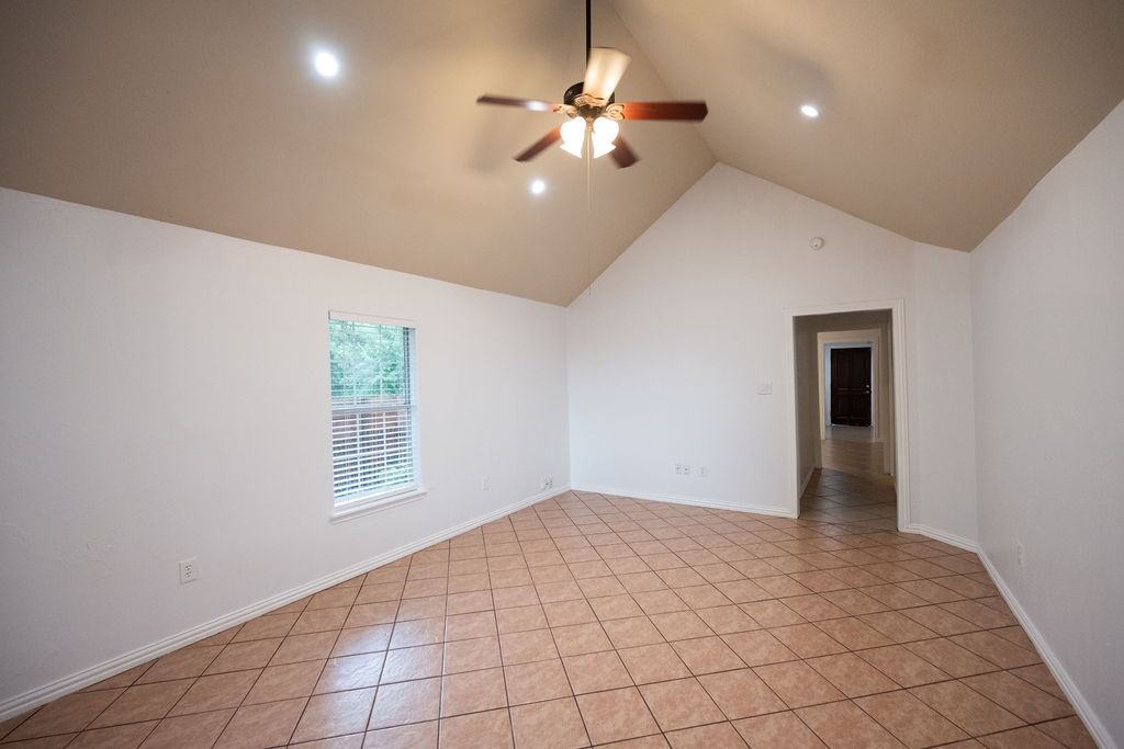 922 Grant St #NA - Photo 6 of 18