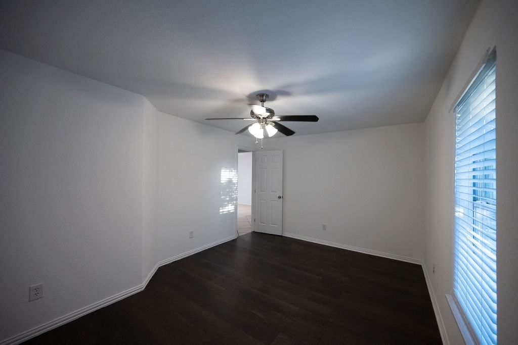 922 Grant St #NA - Photo 7 of 18