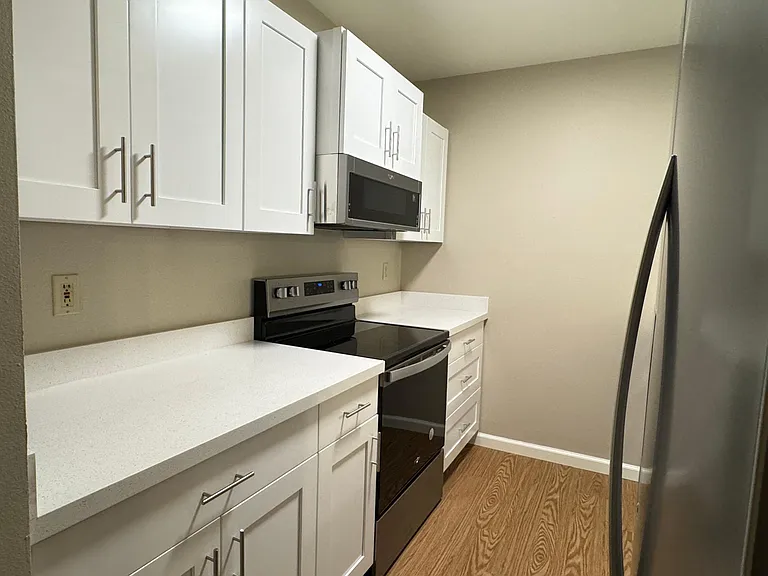 455 Newport Way Nw #NA - Photo 5 of 12