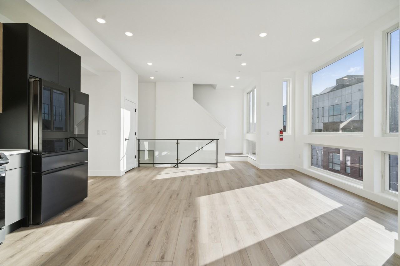 1621 Point Breeze Ave #4 - Photo 2 of 46
