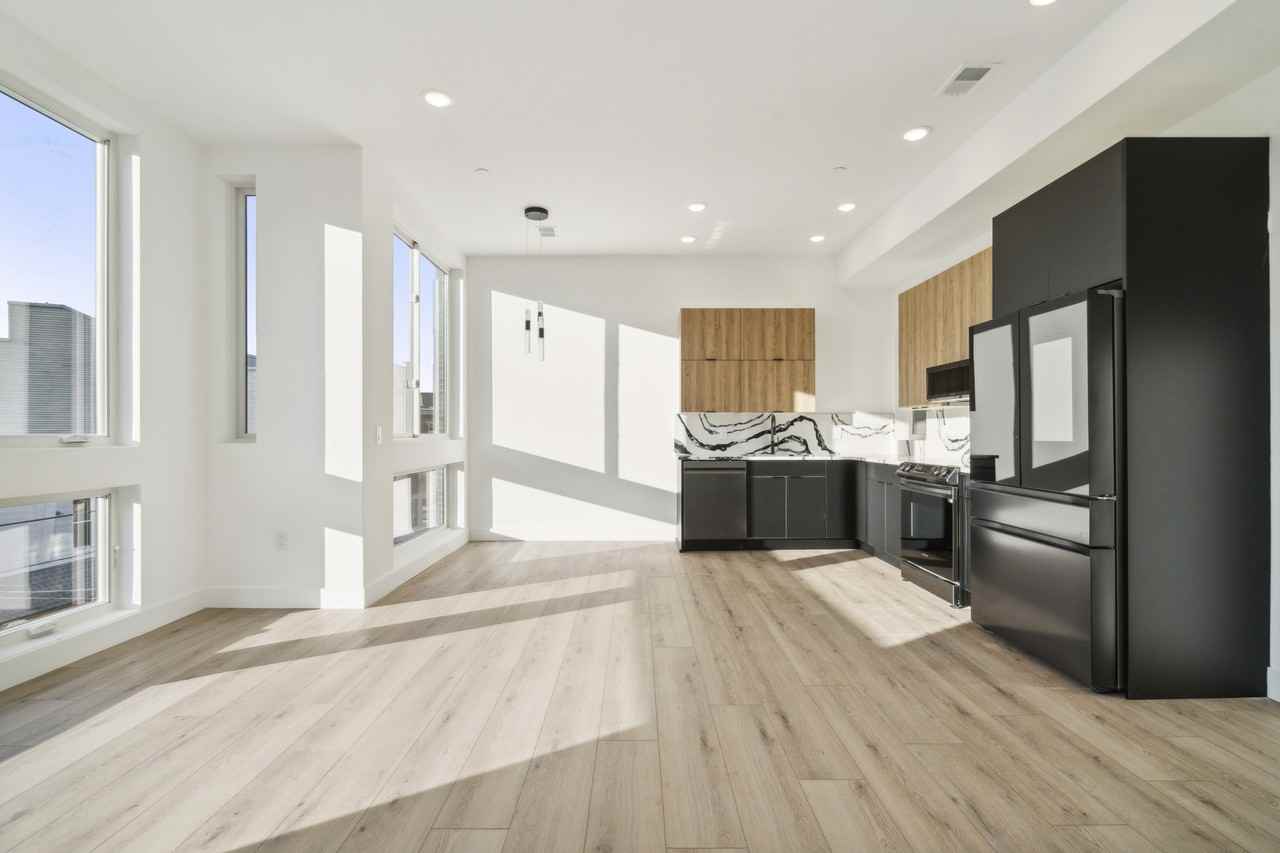 1621 Point Breeze Ave #4 - Photo 3 of 46