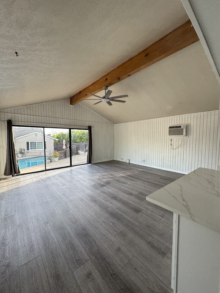 401 Oxford Dr #BACK - Photo 7 of 12