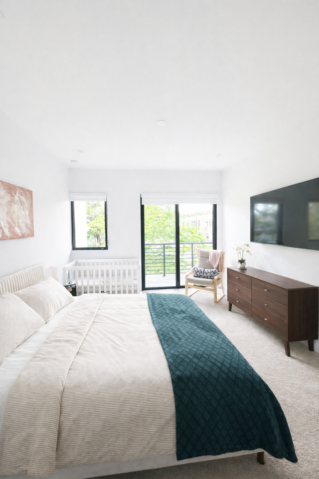 N Oak Pl #4189 - Photo 6 of 25