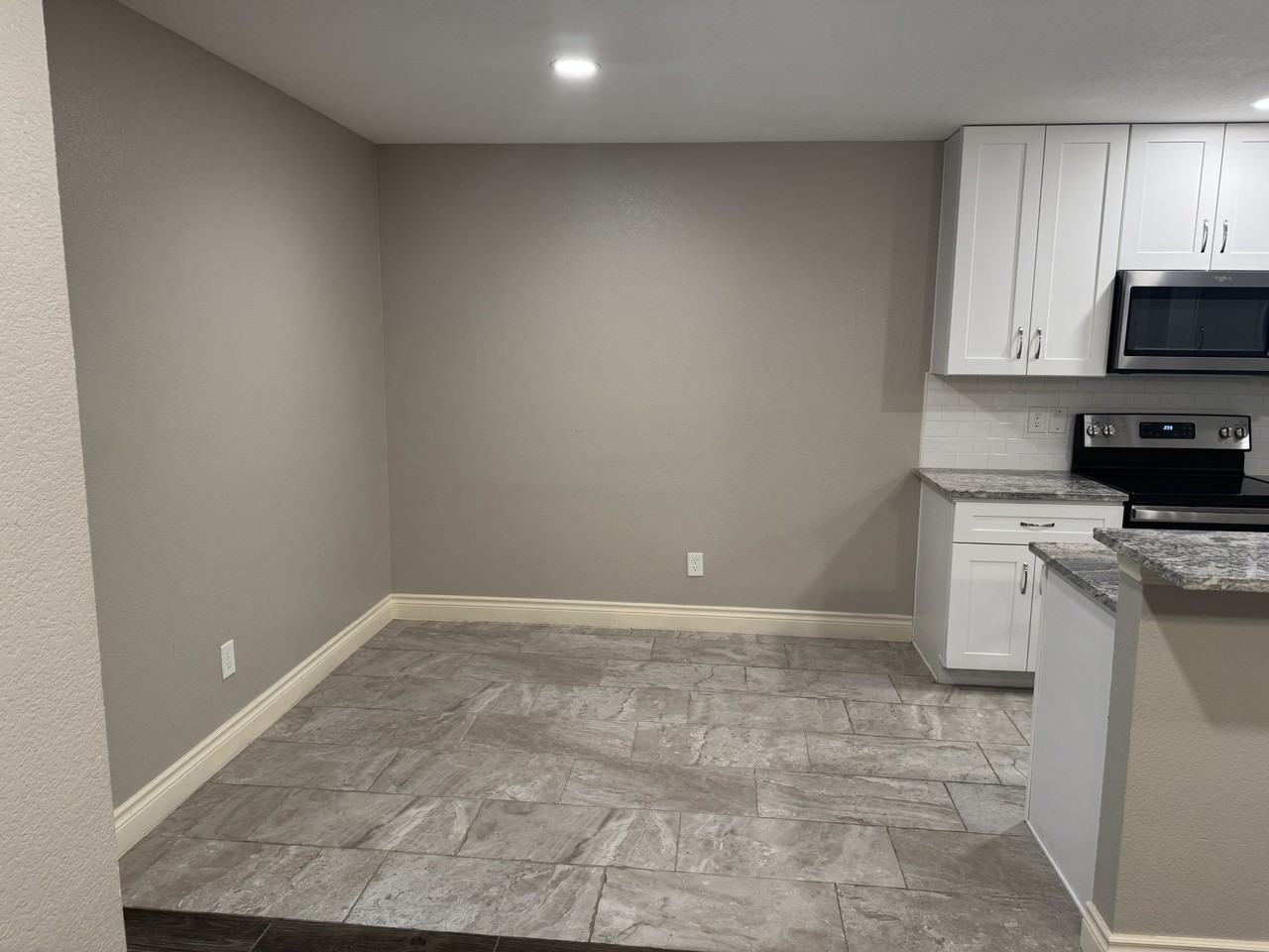 8125 Doreen Ave #NA - Photo 4 of 20