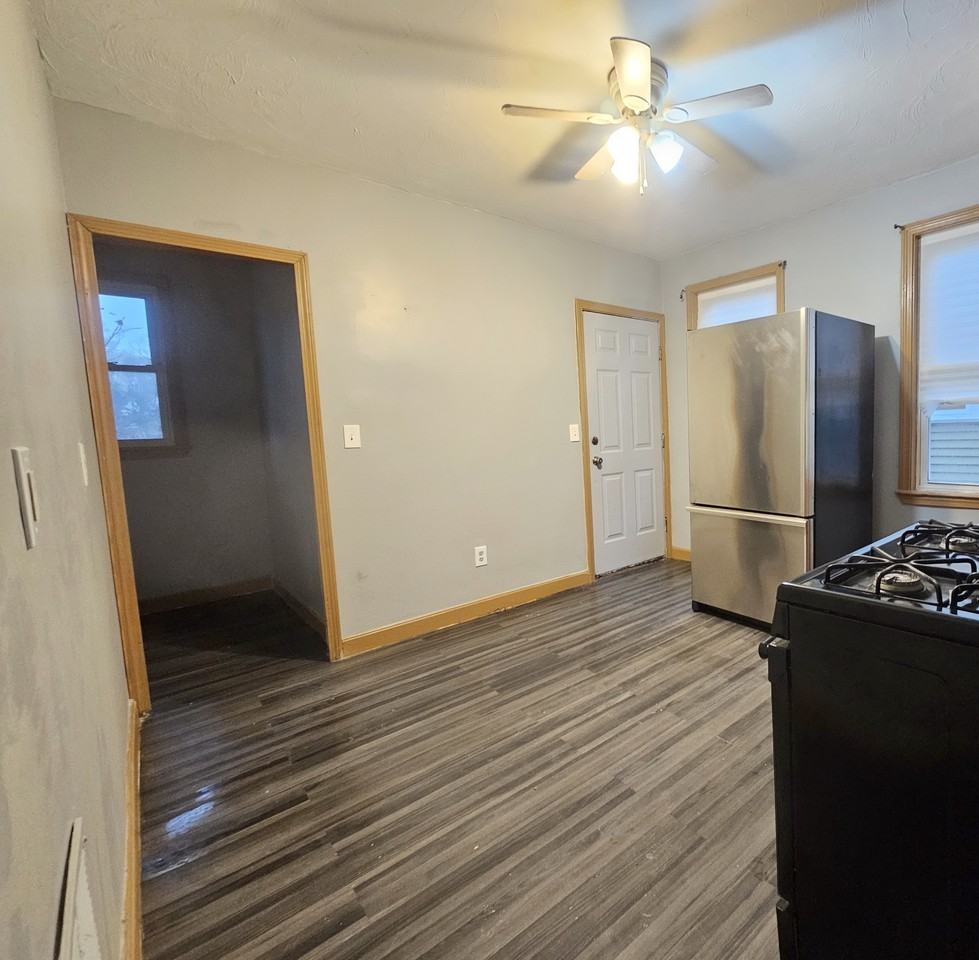 8 Navillus Ter - Photo 4 of 16