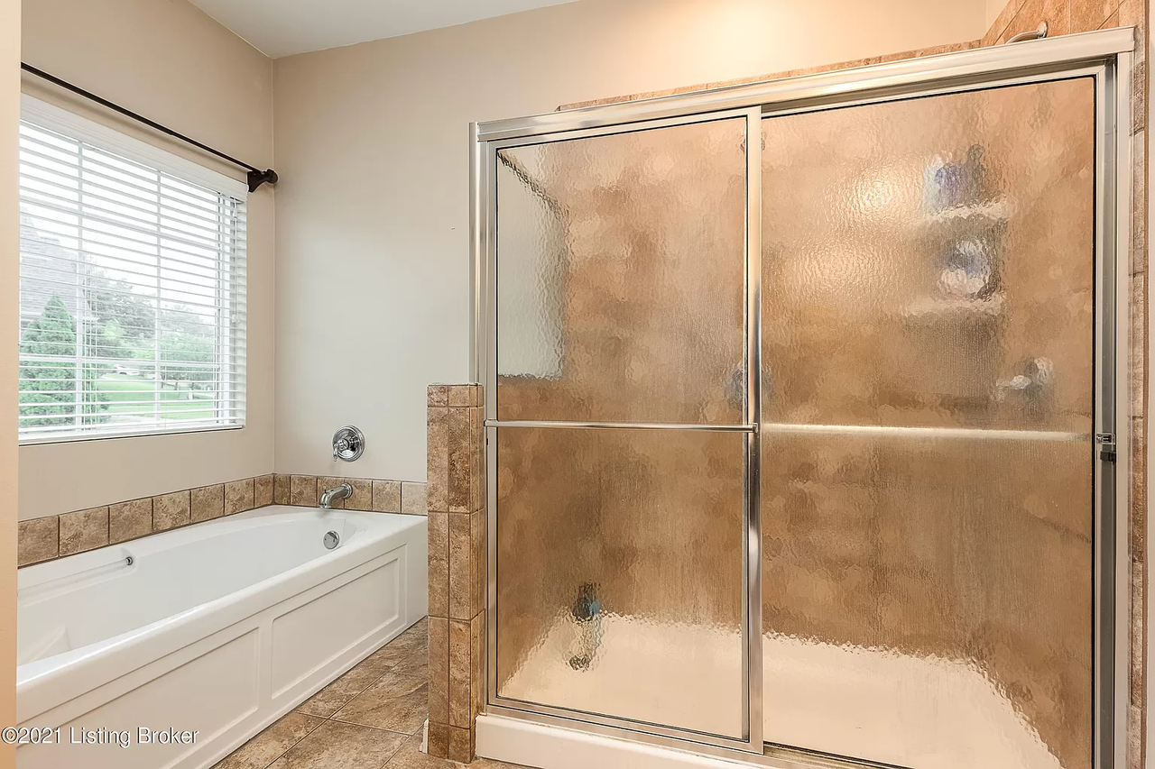 16701 Glen Lakes Dr #NA - Photo 2 of 25