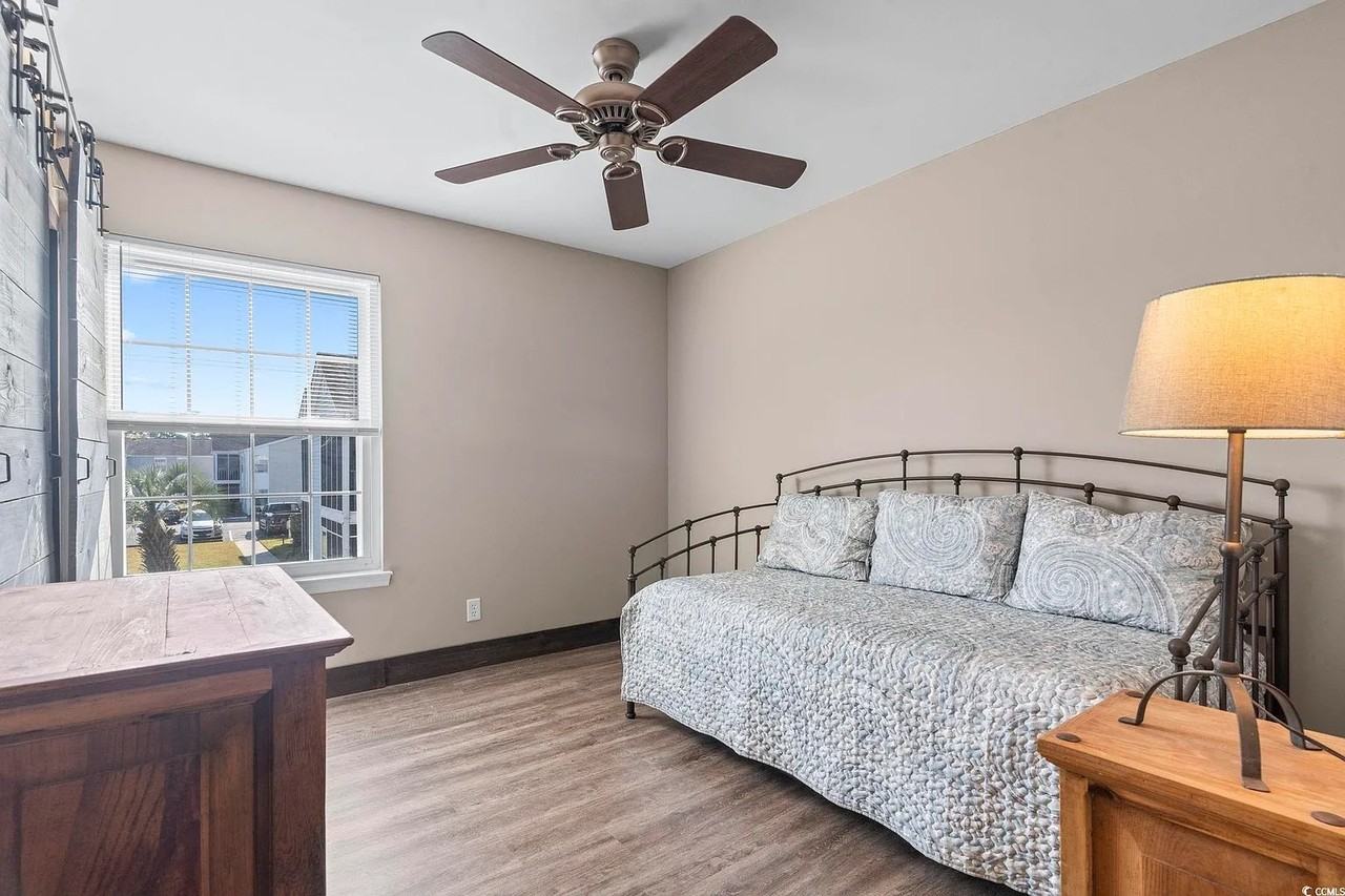 2257 Huntingdon Dr #H - Photo 7 of 16