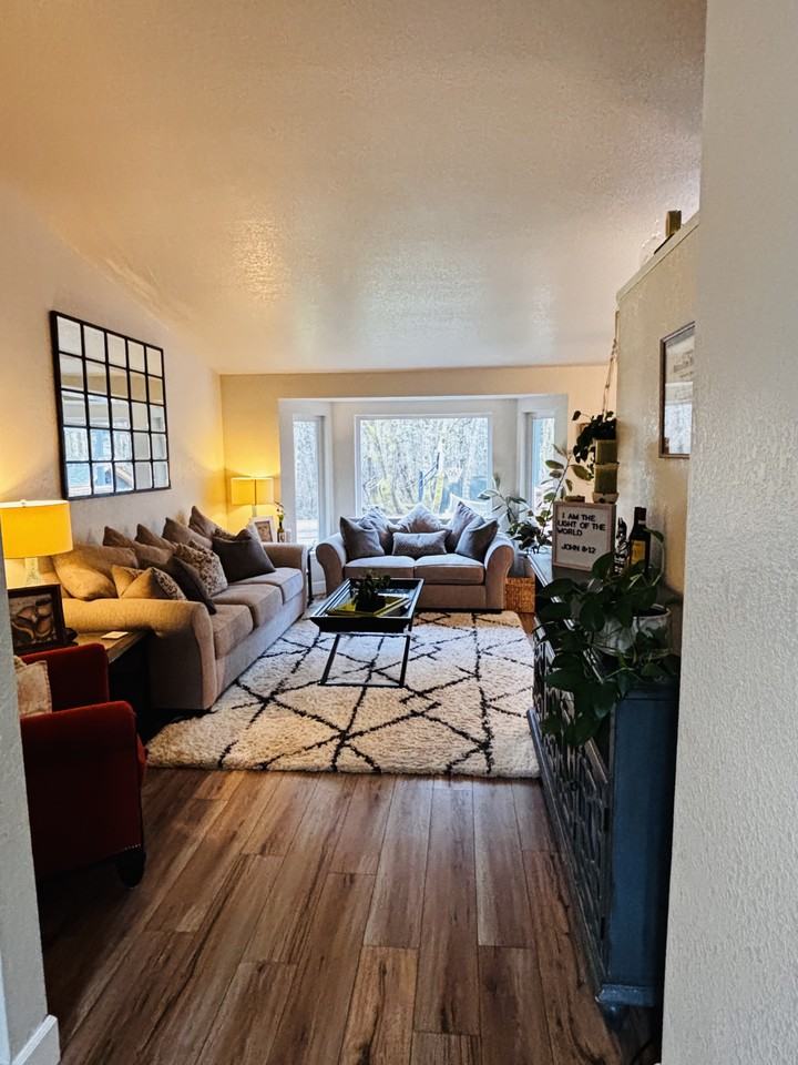 3117 28th Ave Se #NA - Photo 3 of 19