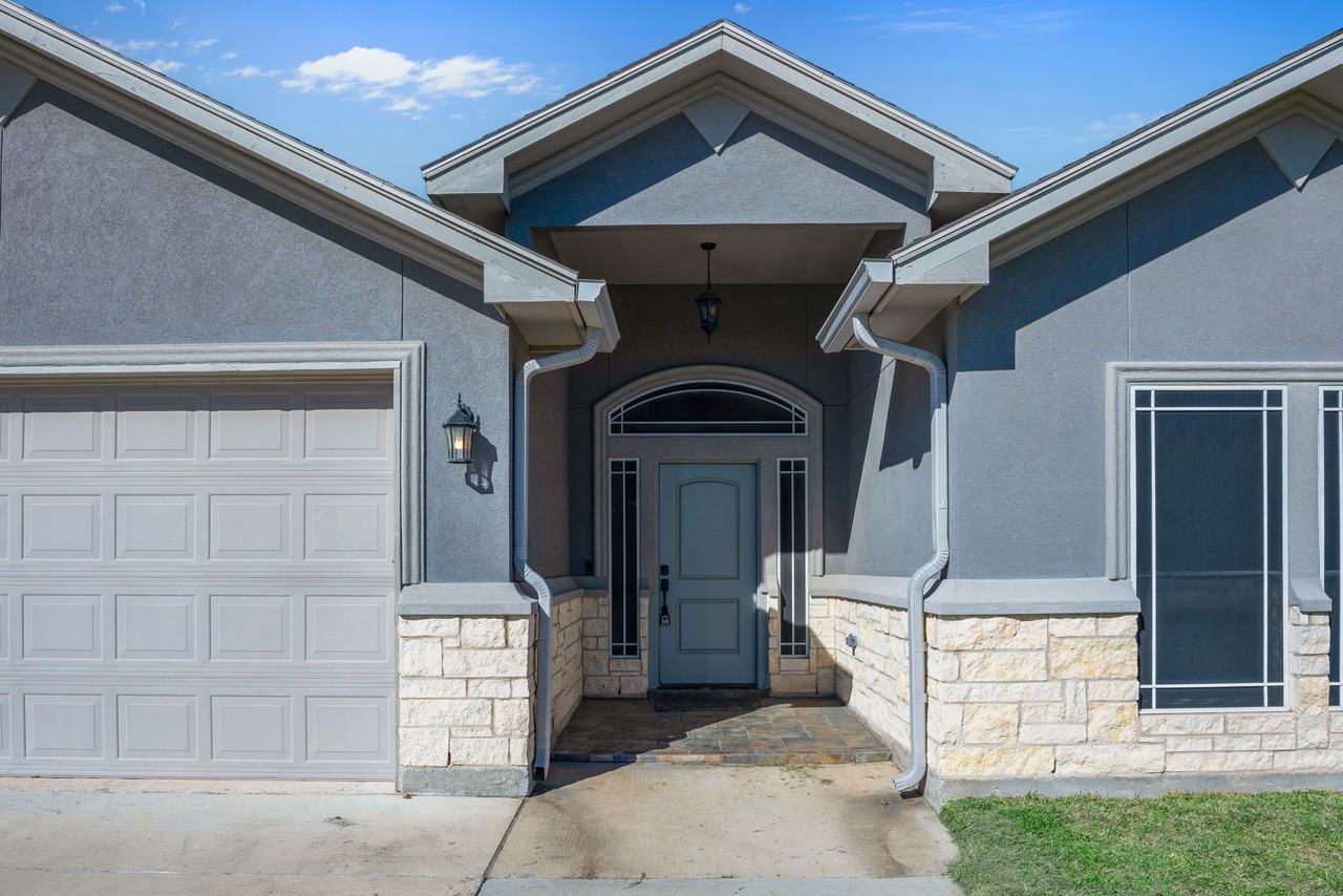 6706 Stuyvesant Ct #NA - Photo 2 of 23