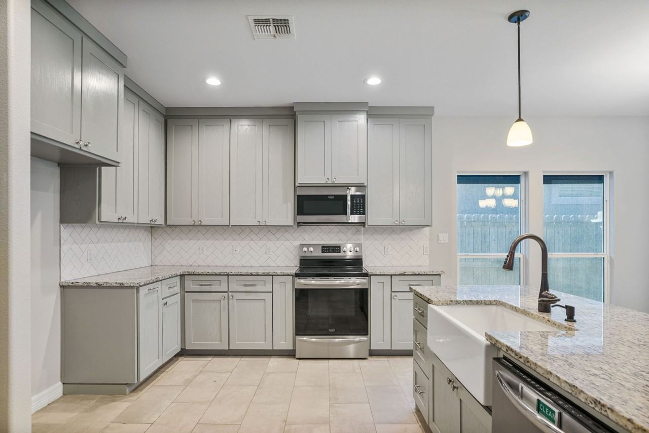 6706 Stuyvesant Ct #NA - Photo 5 of 23