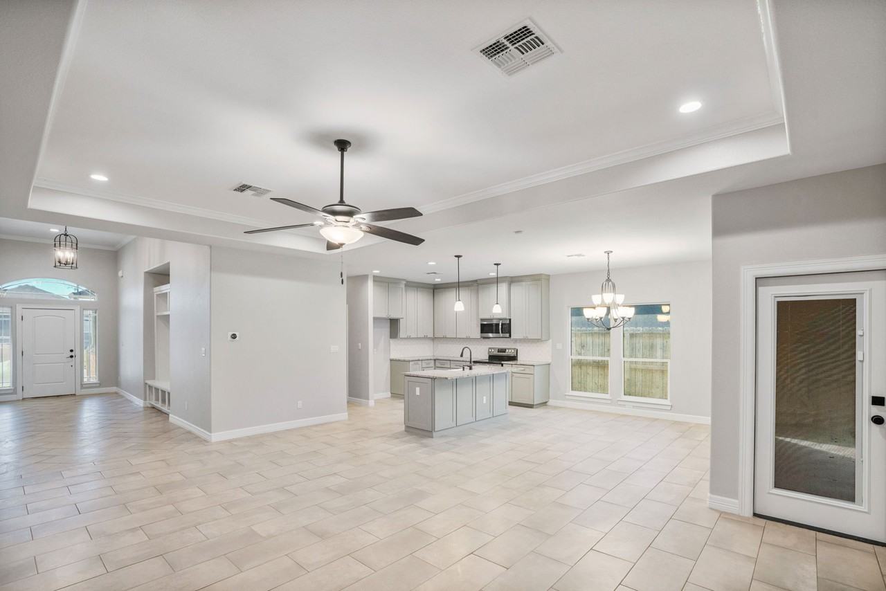 6706 Stuyvesant Ct #NA - Photo 6 of 23