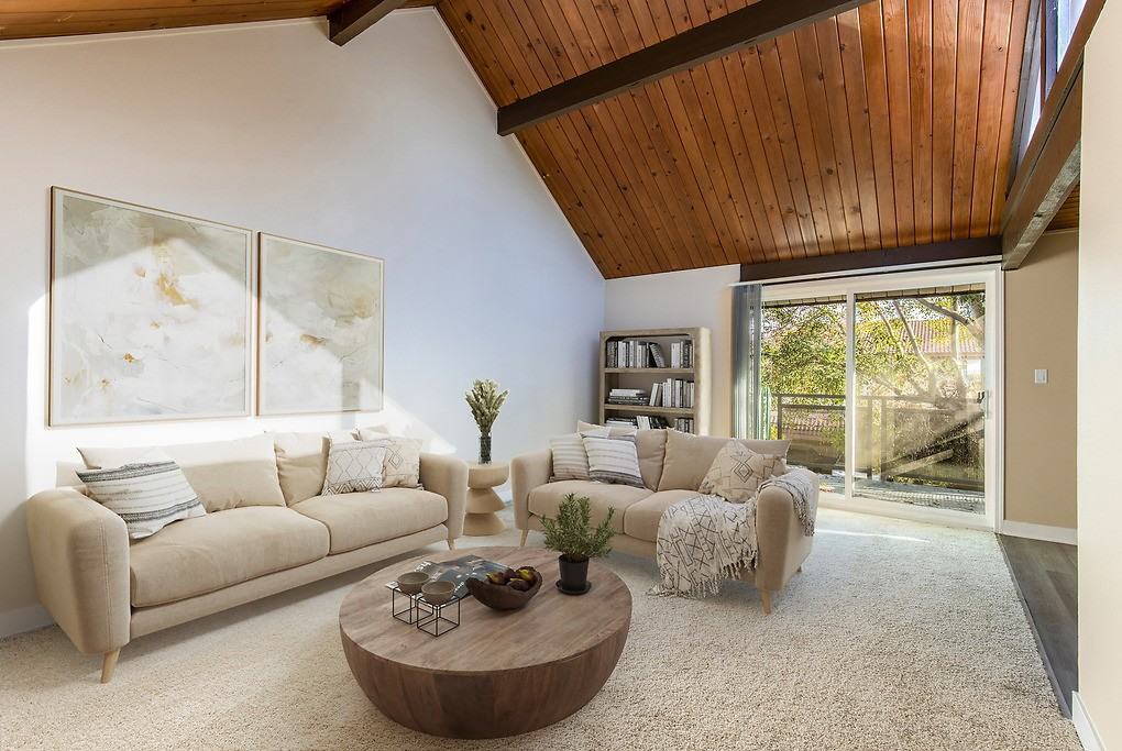 Reed Square - Photo 7 of 32