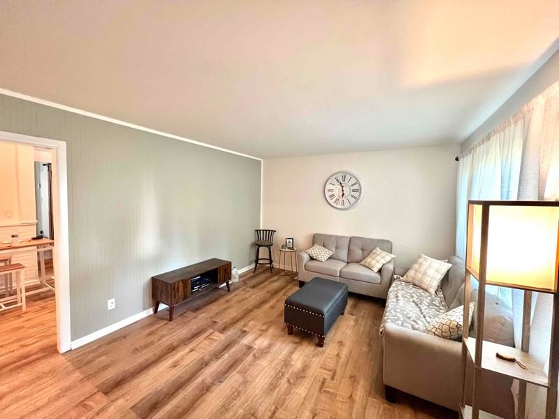 5921, Harvest Ln. - Photo 2 of 15