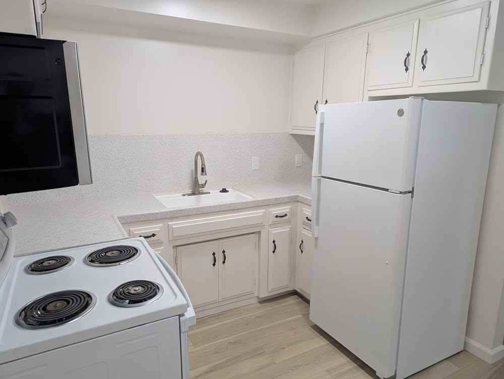 1414 U St #2 - Photo 2 of 5