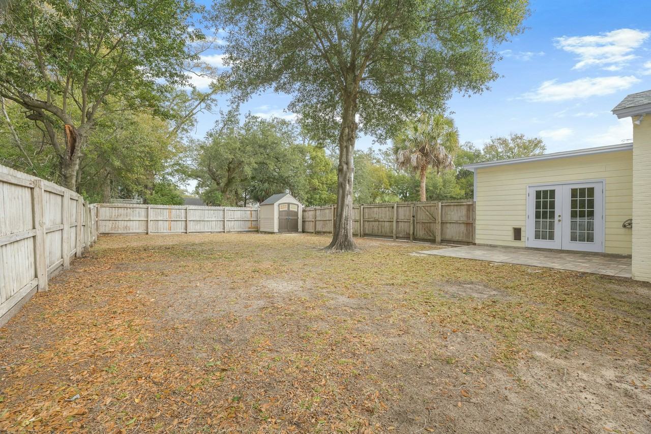 830 West Moreno Street - Photo 6 of 32