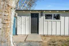 406 Sierra Avenue, Unit B - Photo 1 of 1