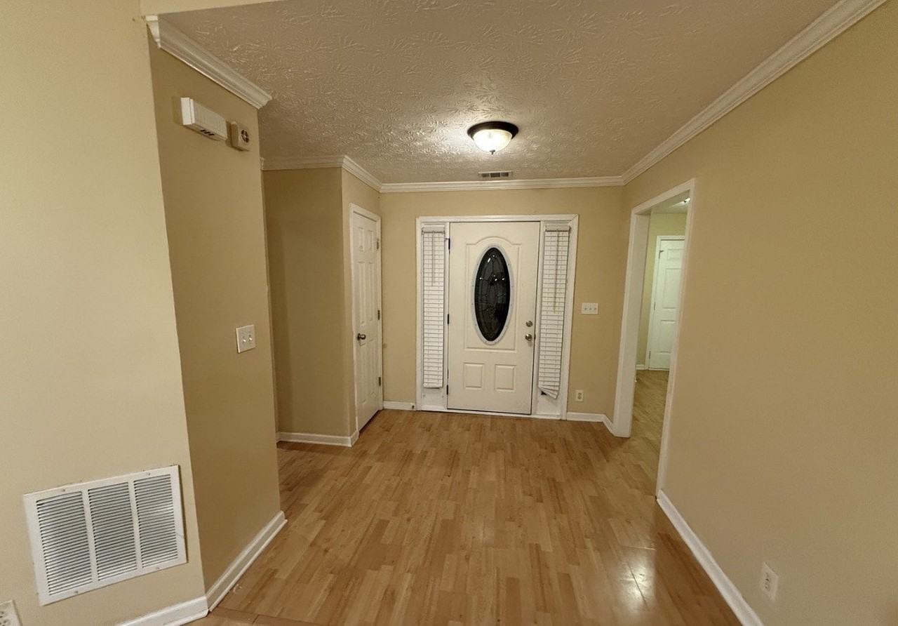 70 Fields Creek Way - Photo 2 of 10