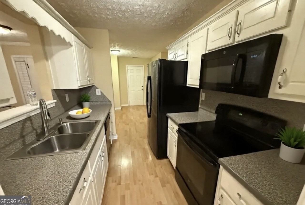 70 Fields Creek Way - Photo 3 of 10