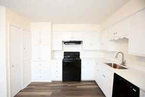 featured image of 13324 Alexander Rd