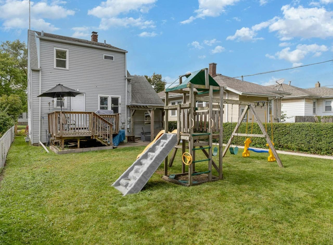 6633 Van Buren Avenue, Unit 1 (Front) - Photo 7 of 14