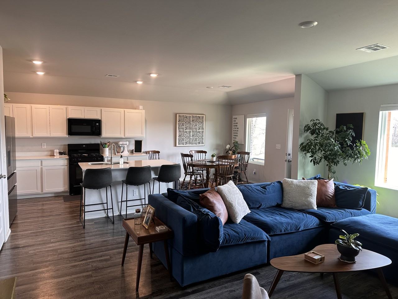 1908 Bigtooth Aspen Trl - Photo 2 of 15