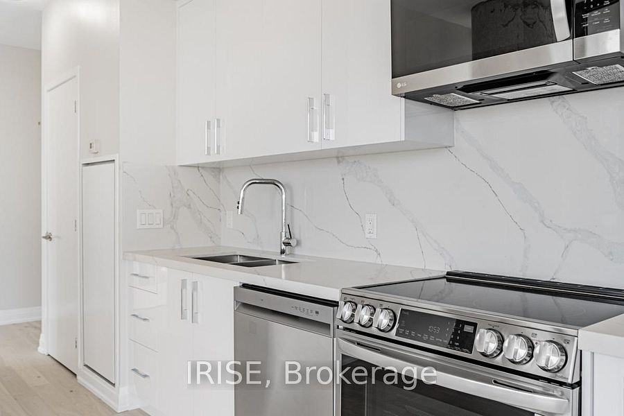 33 Mill Street #1702 - Photo 5 of 19