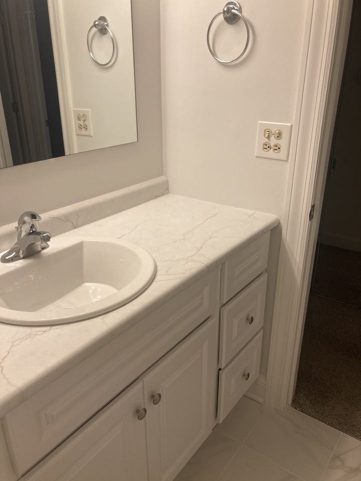 513 Timber Ridge Dr - Photo 5 of 8