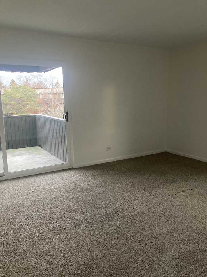 513 Timber Ridge Dr - Photo 6 of 8