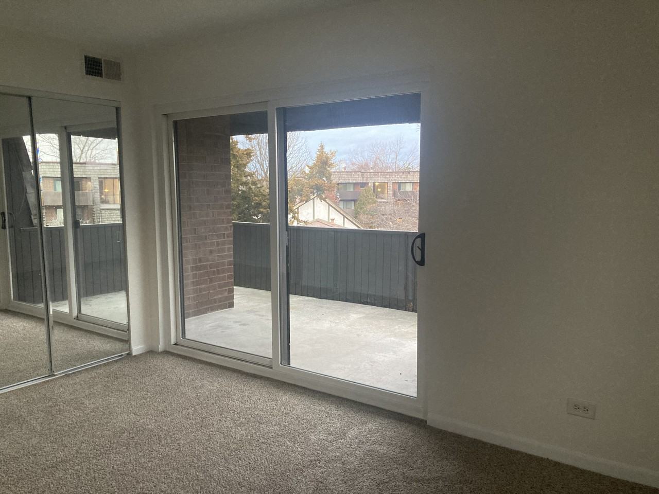 513 Timber Ridge Dr - Photo 7 of 8