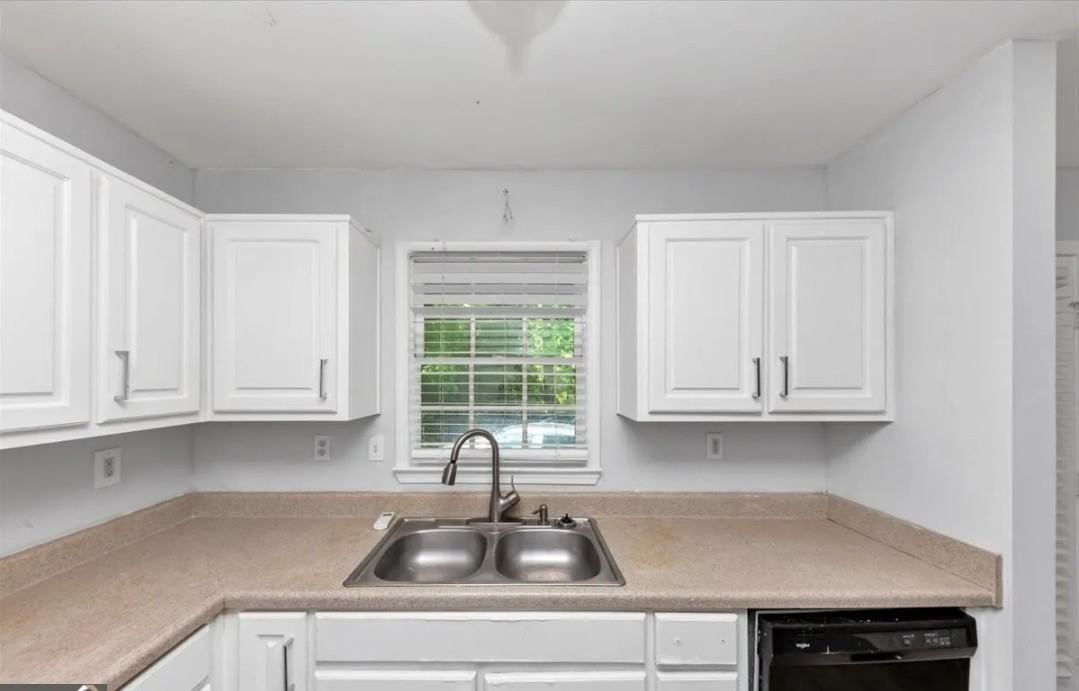 1432 Forest Villa Dr Nw #1 - Photo 4 of 13