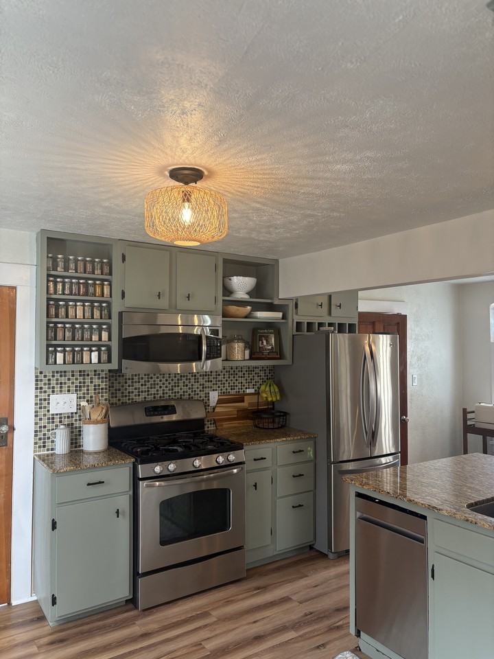 1016 E Highland Pl - Photo 3 of 12