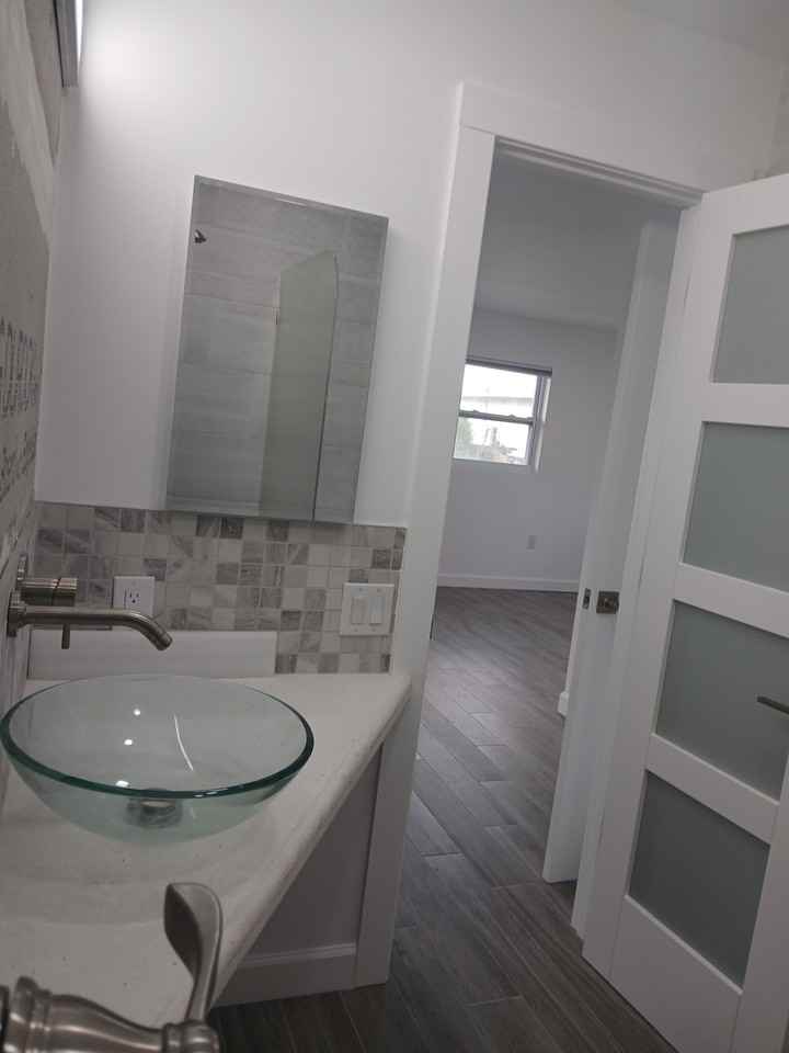 309 Shore Rd #C - Photo 2 of 5