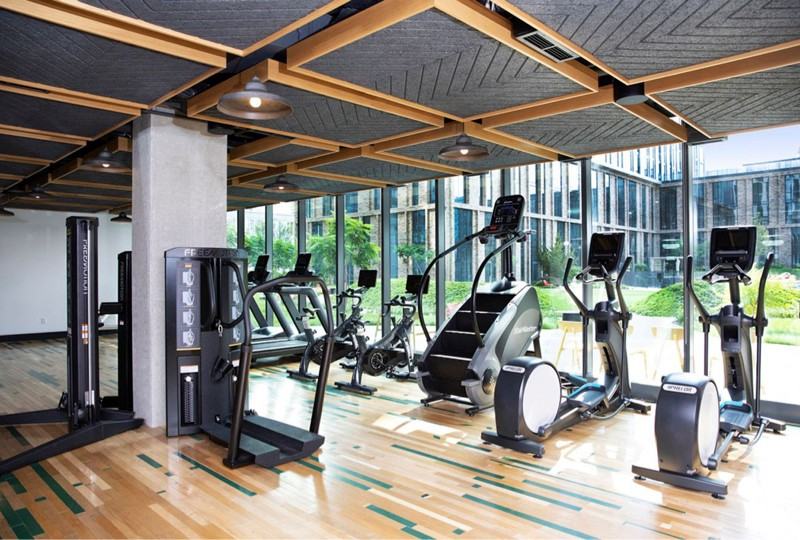 853 W Madison St - Photo 6 of 7