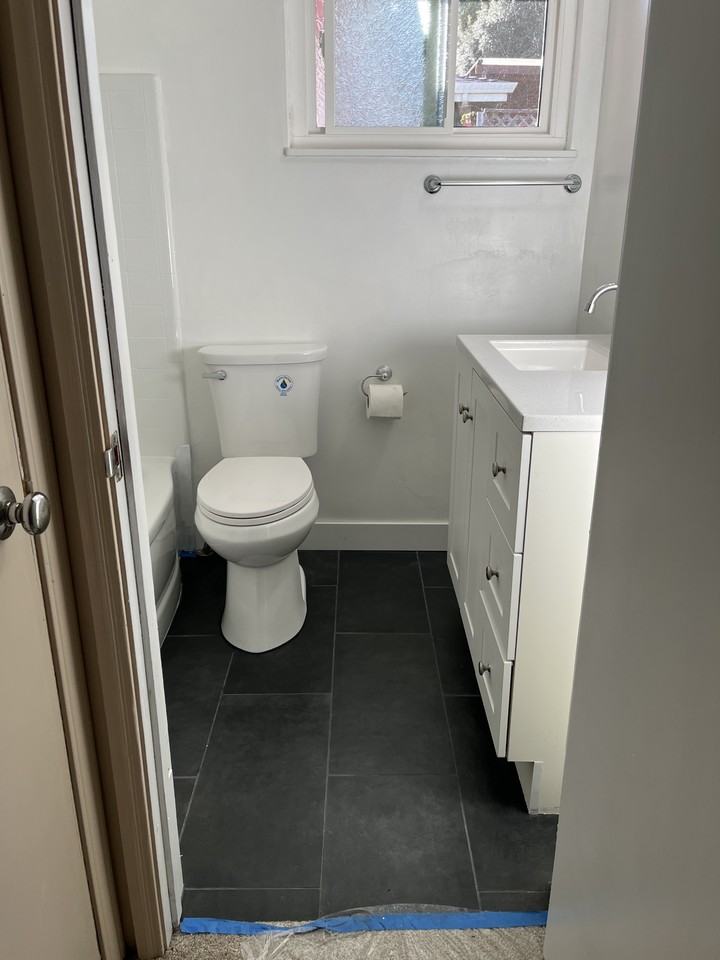 20465 Almeda St - Photo 5 of 12