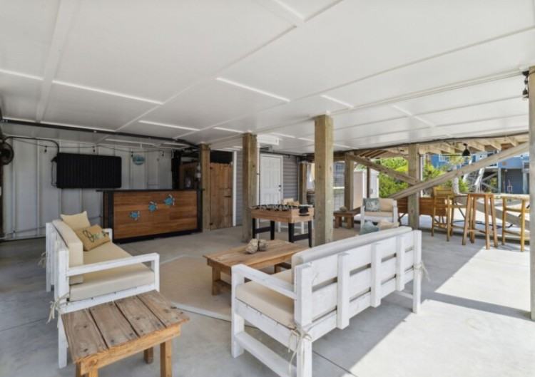 210 Port Dr - Photo 3 of 11